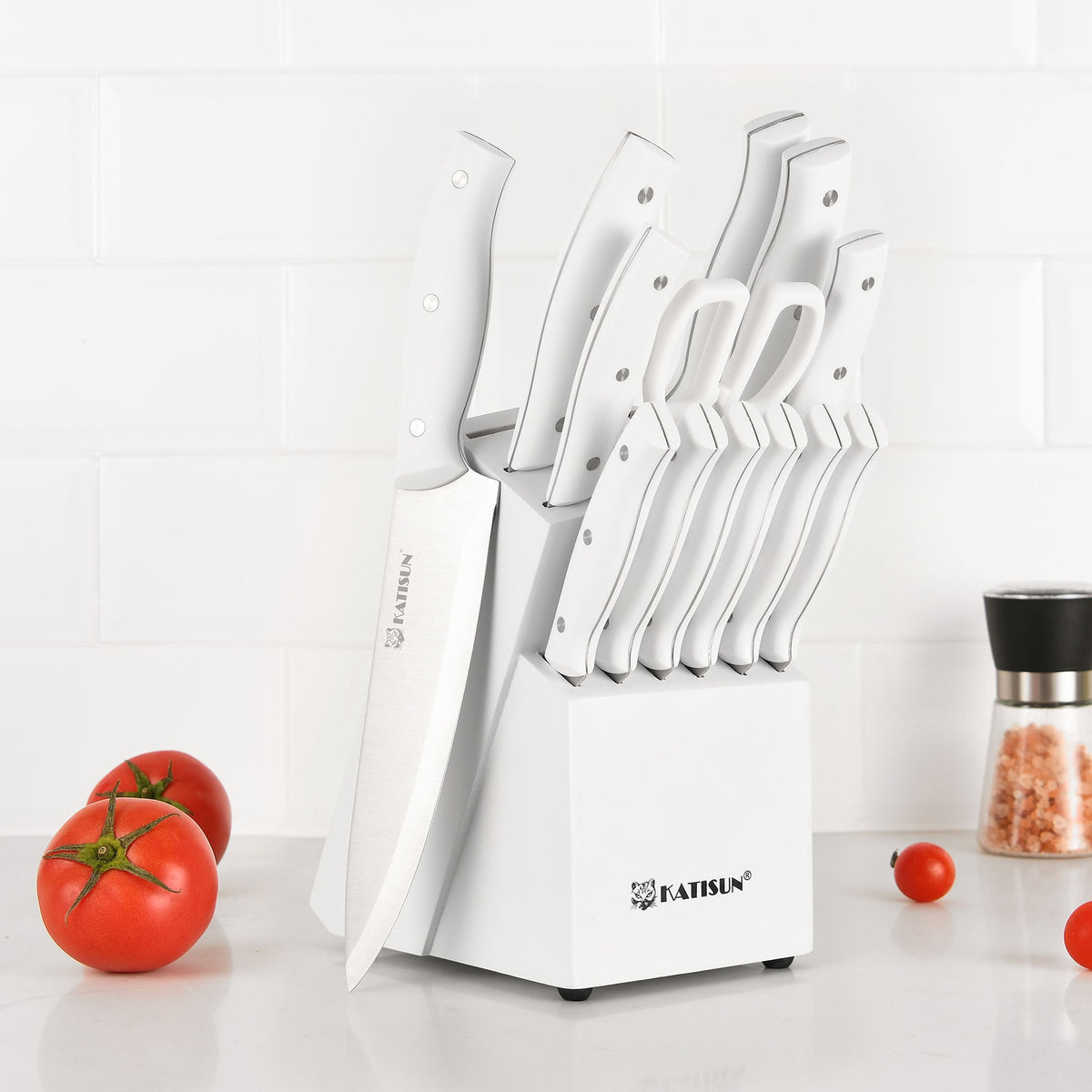 15 Pieces Of White Carbon Steel Blade Kitchen Knife Set, Equipped With A Genuine Wooden Frame, Internal Sharpener, And Kitchen Scissors