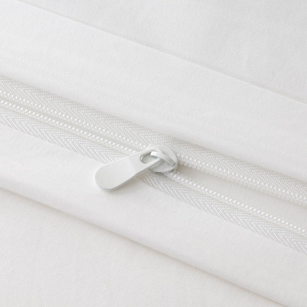 Solid Color Oversized Duvet Cover Set. Available In White And Pink.  Premium Microfiber Fabric With Hotel-grade Minimalist Design. Versatile For Bedrooms And Guesthouses. Perfect Christmas Gift.