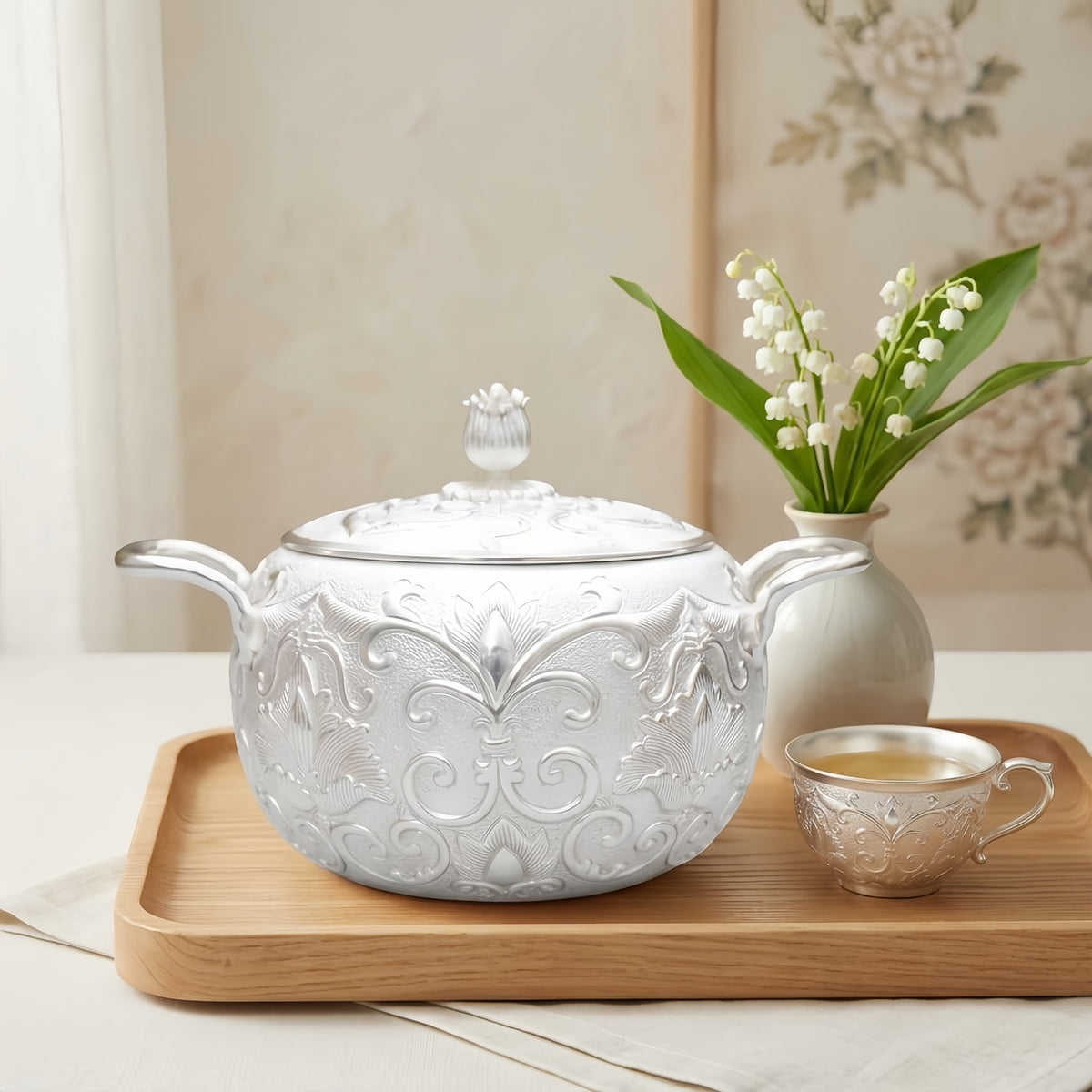 Pure 999 Fine Silver Elegant Silver-Plated Tureen with Intricate Floral Engravings and Matching Lid - Handicraft