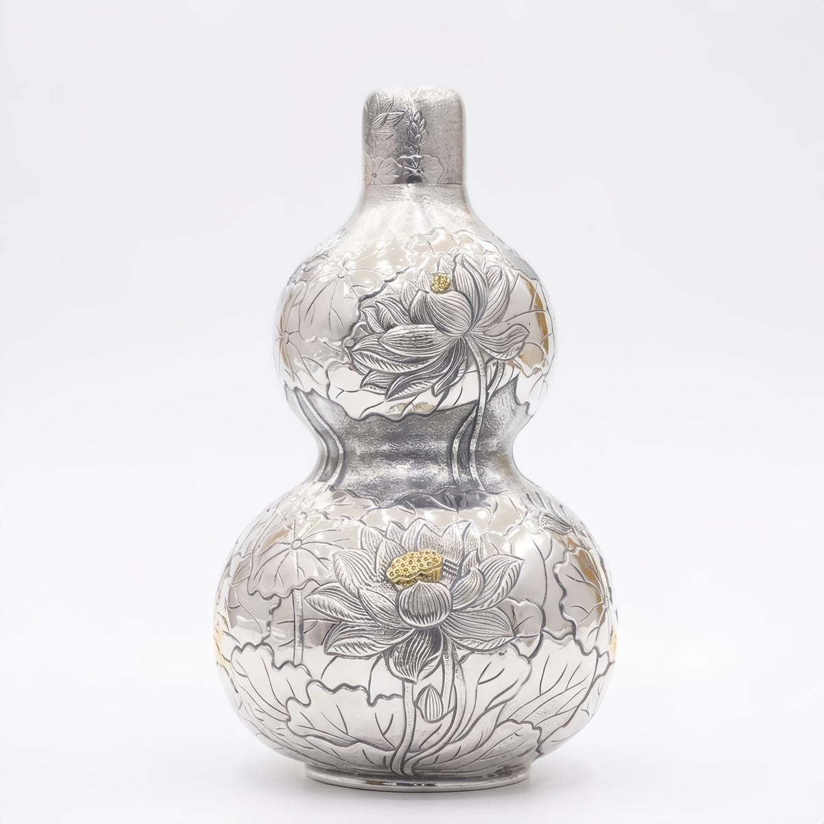 Pure 999 Fine Silver Exquisite Hand-Engraved Silver Double Gourd Vase Featuring Detailed Lotus Motifs - Handicraft