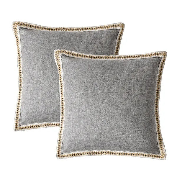 A Set Of Two-piece Retro Linen Trimmed Pillowcases